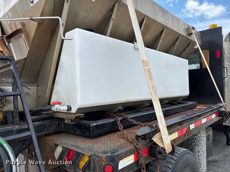 image for item DZ4660 2006 International 7400 Crew Cab dump flatbed truck