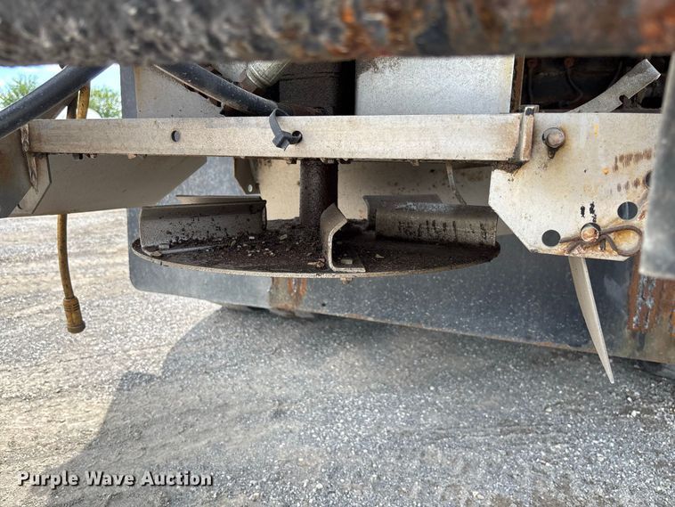 image for item DZ4660 2006 International 7400 Crew Cab dump flatbed truck