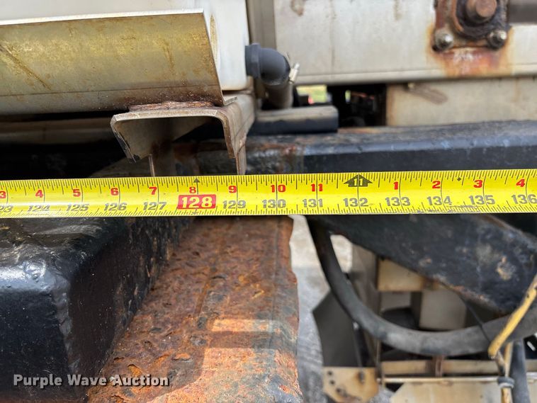 image for item DZ4660 2006 International 7400 Crew Cab dump flatbed truck