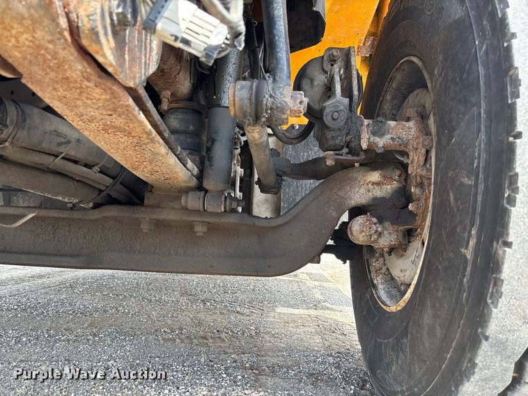 image for item DZ4660 2006 International 7400 Crew Cab dump flatbed truck