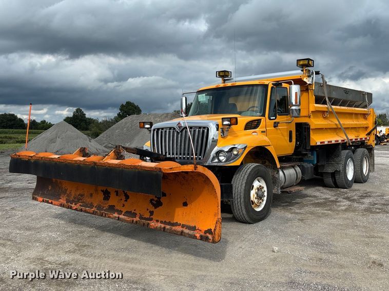 2010 International WorkStar 7500 dump truck