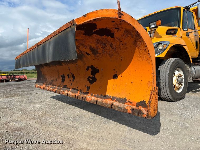 image for item DZ4661 2010 International WorkStar 7500 dump truck