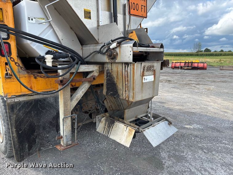 image for item DZ4661 2010 International WorkStar 7500 dump truck