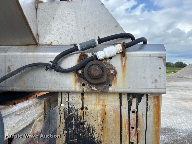 image for item DZ4661 2010 International WorkStar 7500 dump truck