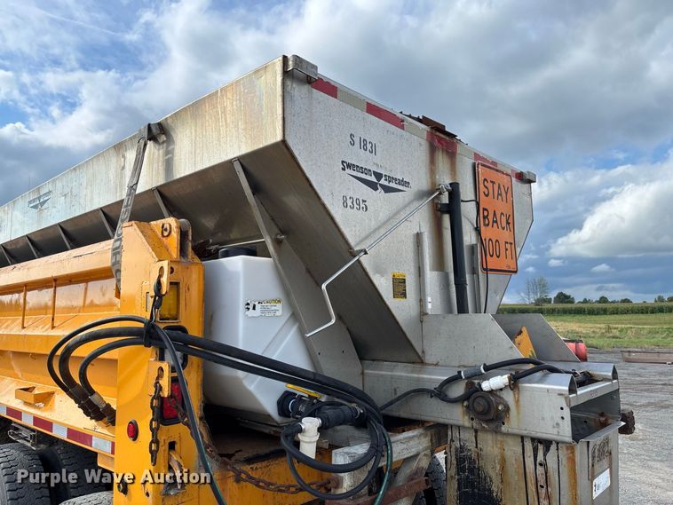 image for item DZ4661 2010 International WorkStar 7500 dump truck