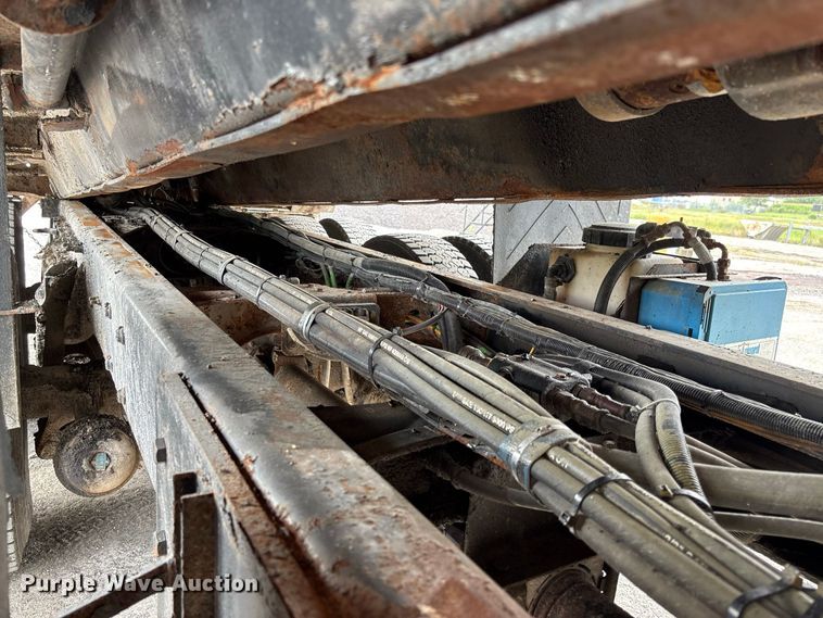 image for item DZ4661 2010 International WorkStar 7500 dump truck