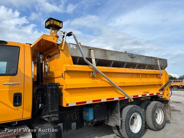 image for item DZ4661 2010 International WorkStar 7500 dump truck