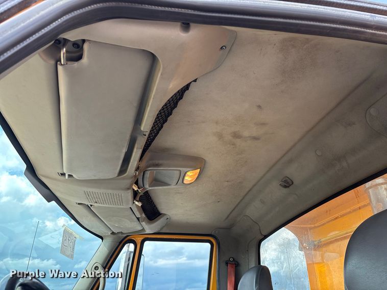 image for item DZ4661 2010 International WorkStar 7500 dump truck