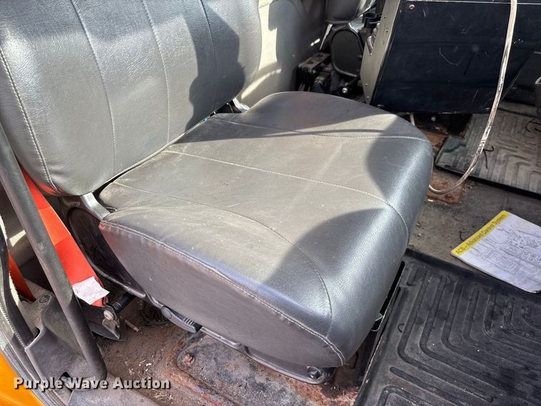 image for item DZ4661 2010 International WorkStar 7500 dump truck