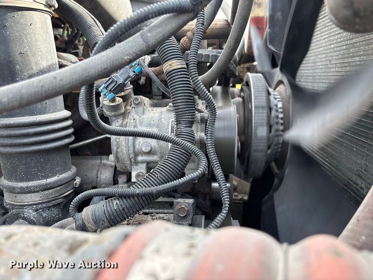 image for item DZ4661 2010 International WorkStar 7500 dump truck