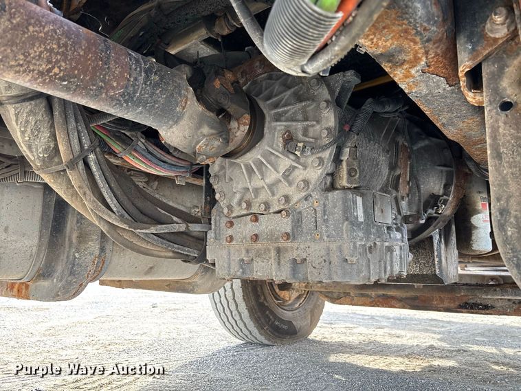 image for item DZ4661 2010 International WorkStar 7500 dump truck