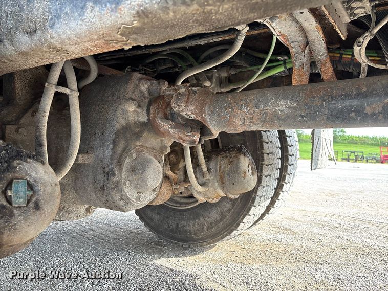 image for item DZ4661 2010 International WorkStar 7500 dump truck