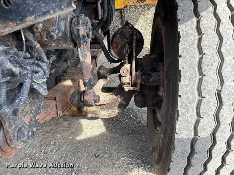 image for item DZ4661 2010 International WorkStar 7500 dump truck