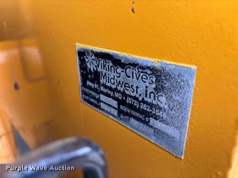 image for item DZ4661 2010 International WorkStar 7500 dump truck