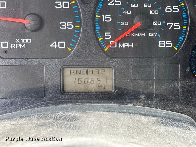 image for item DZ4662 2006 International 7400 dump truck