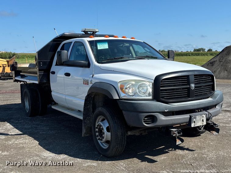image for item DZ4663 2009 Dodge Ram 5500 dump truck