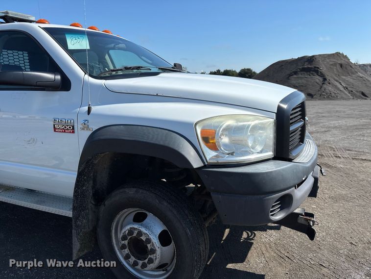 image for item DZ4663 2009 Dodge Ram 5500 dump truck
