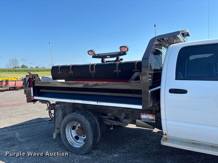 image for item DZ4663 2009 Dodge Ram 5500 dump truck