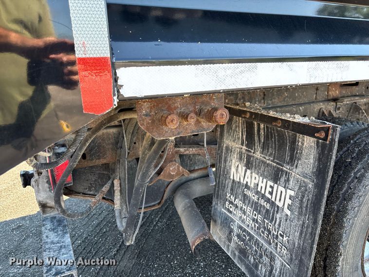 image for item DZ4663 2009 Dodge Ram 5500 dump truck