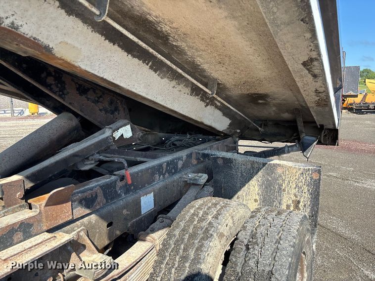 image for item DZ4663 2009 Dodge Ram 5500 dump truck