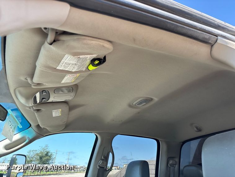 image for item DZ4663 2009 Dodge Ram 5500 dump truck