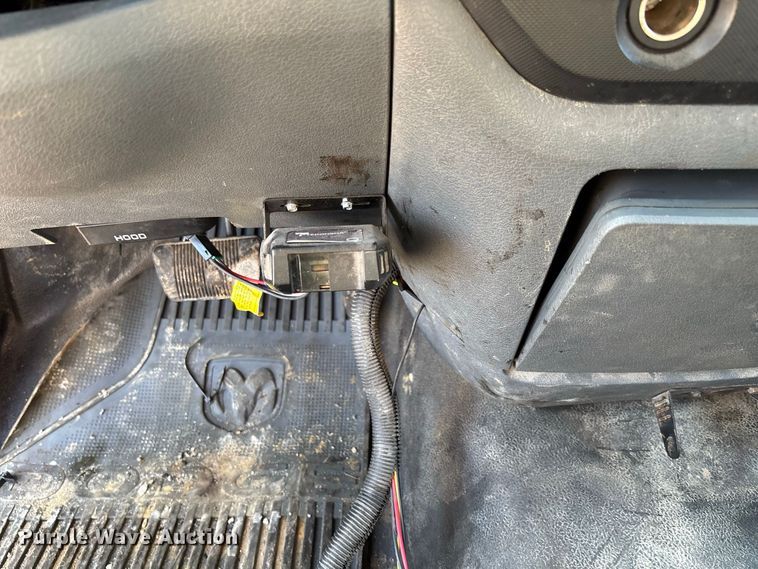 image for item DZ4663 2009 Dodge Ram 5500 dump truck