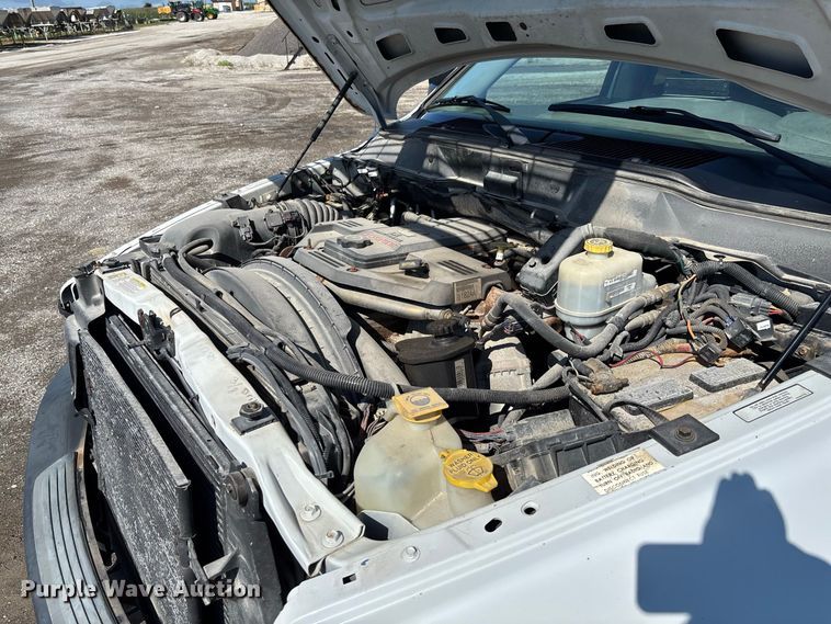 image for item DZ4663 2009 Dodge Ram 5500 dump truck