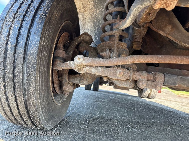 image for item DZ4663 2009 Dodge Ram 5500 dump truck
