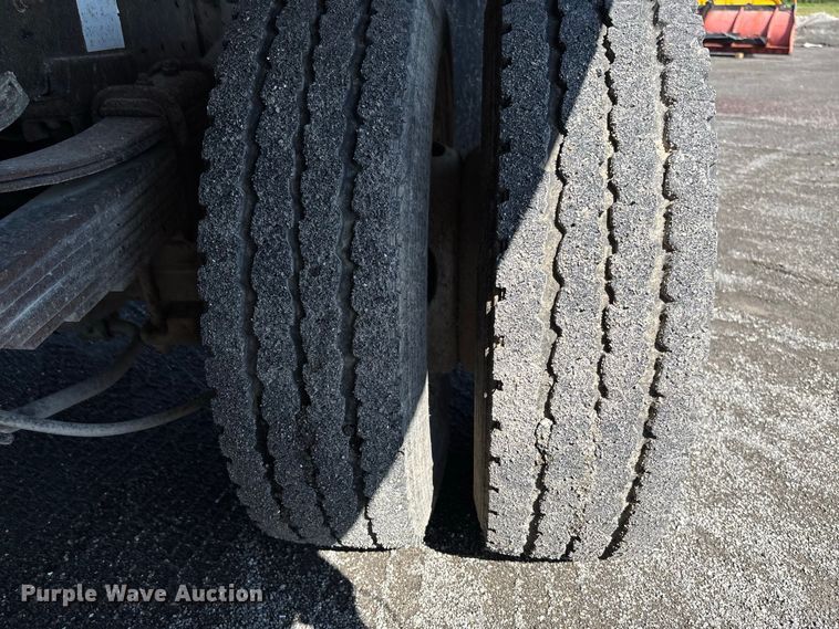 image for item DZ4663 2009 Dodge Ram 5500 dump truck