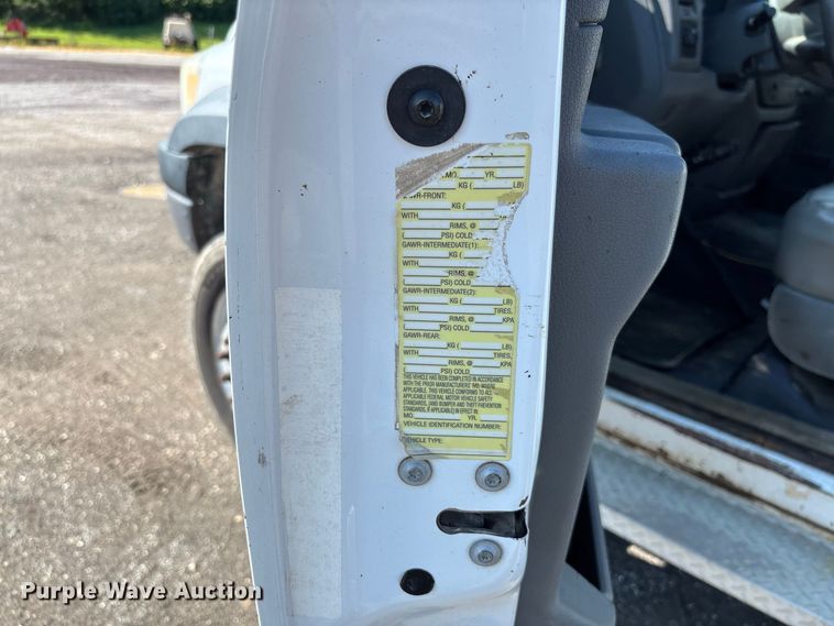 image for item DZ4663 2009 Dodge Ram 5500 dump truck