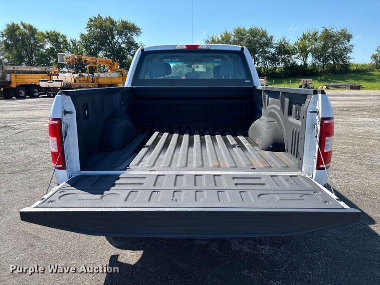 image for item DZ4664 2018 Ford F150 XL Ext. Cab pickup truck