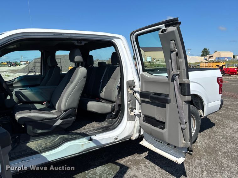 image for item DZ4664 2018 Ford F150 XL Ext. Cab pickup truck