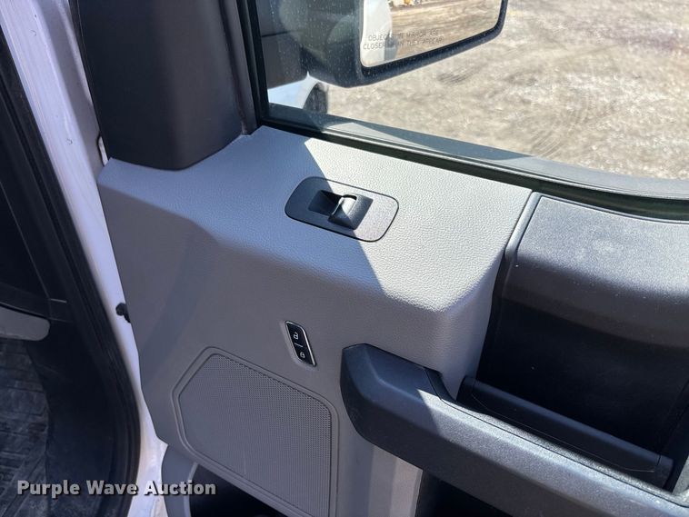 image for item DZ4664 2018 Ford F150 XL Ext. Cab pickup truck