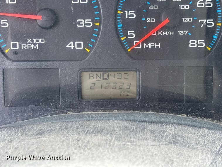 image for item DZ4666 2007 International 7400 dump truck