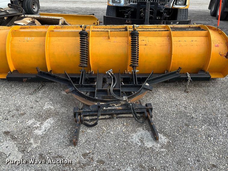 image for item DZ4666 2007 International 7400 dump truck