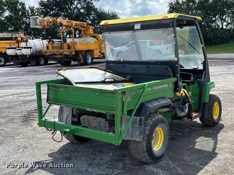 image for item DZ4667 2008 John Deere Gator utility vehicle
