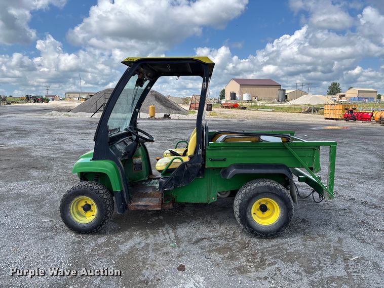 image for item DZ4667 2008 John Deere Gator utility vehicle