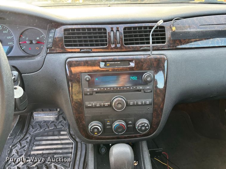 image for item DZ4668 2015 Chevrolet Impala Limited 