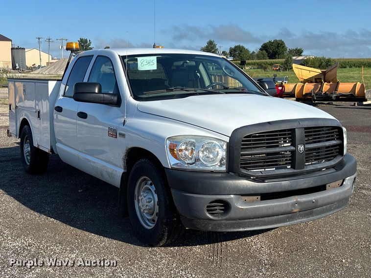 image for item DZ4671 2009 Dodge Ram 2500 Ext. Cab utility bed pickup truck
