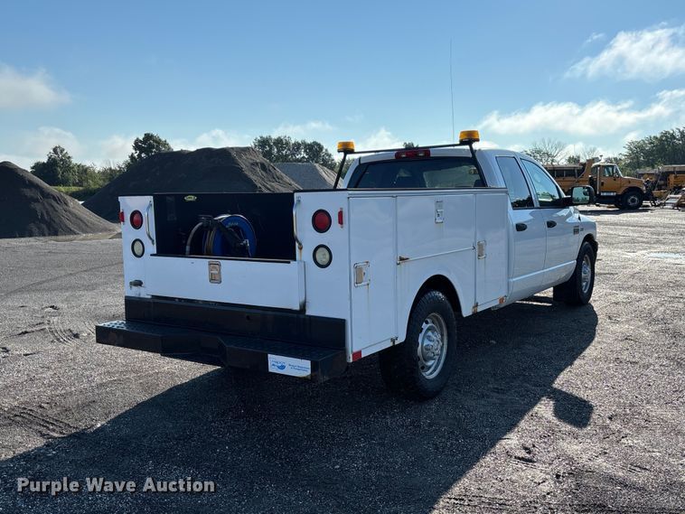 image for item DZ4671 2009 Dodge Ram 2500 Ext. Cab utility bed pickup truck