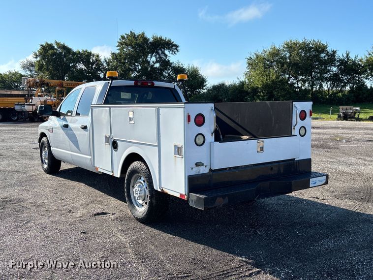 image for item DZ4671 2009 Dodge Ram 2500 Ext. Cab utility bed pickup truck