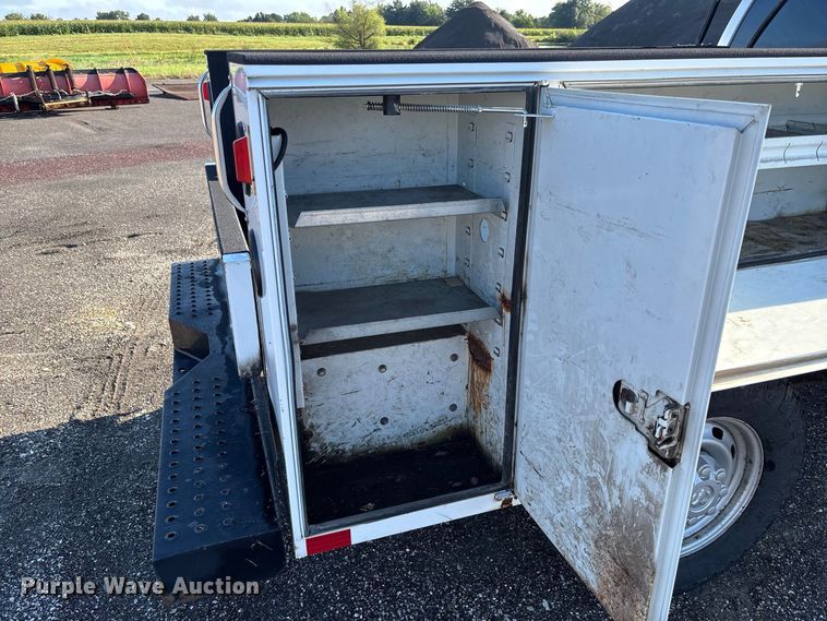 image for item DZ4671 2009 Dodge Ram 2500 Ext. Cab utility bed pickup truck