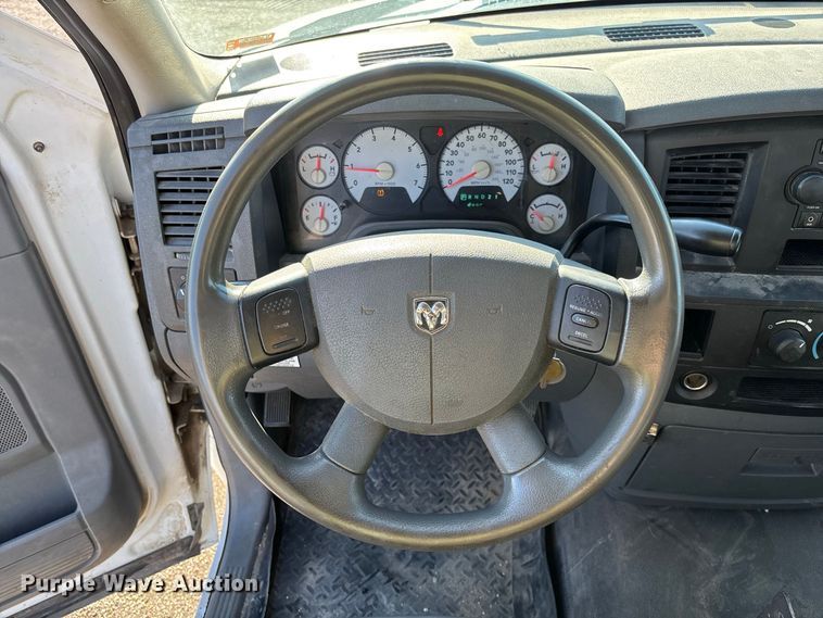 image for item DZ4671 2009 Dodge Ram 2500 Ext. Cab utility bed pickup truck