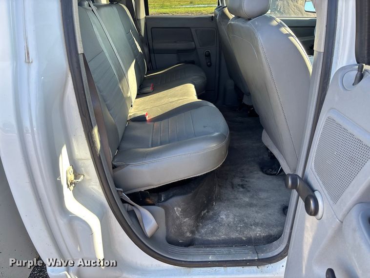 image for item DZ4671 2009 Dodge Ram 2500 Ext. Cab utility bed pickup truck