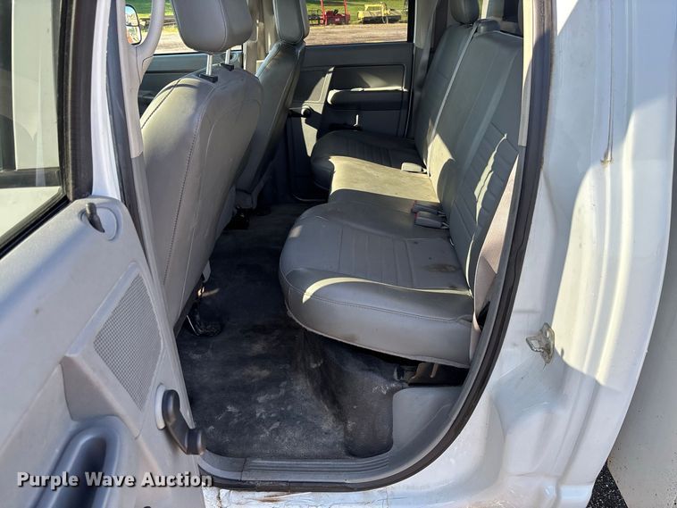 image for item DZ4671 2009 Dodge Ram 2500 Ext. Cab utility bed pickup truck
