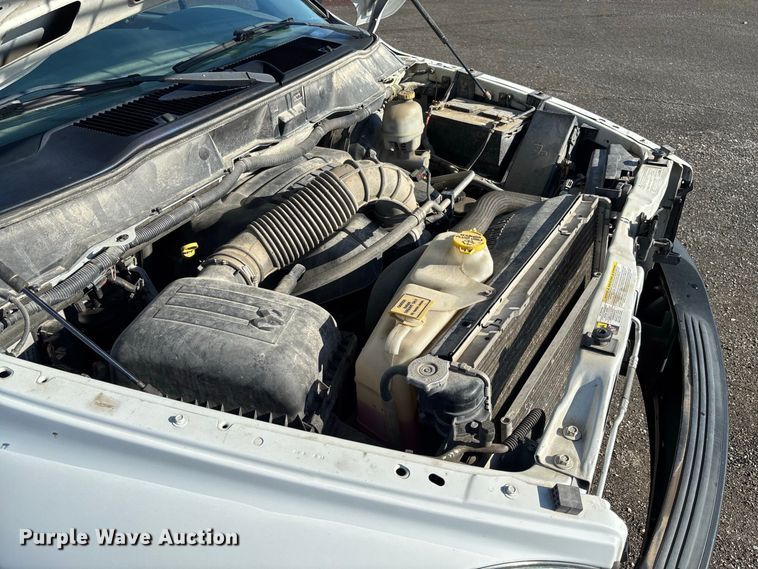 image for item DZ4671 2009 Dodge Ram 2500 Ext. Cab utility bed pickup truck