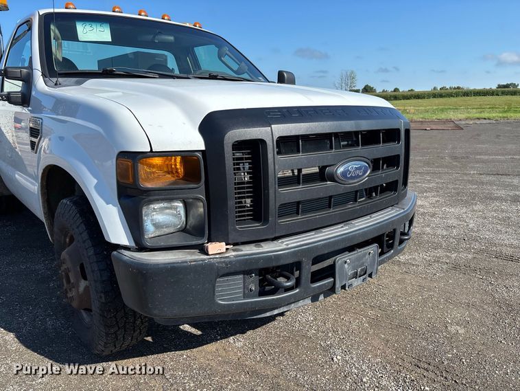 image for item DZ4672 2009 Ford F350 Super Duty XL utility bed pickup truck