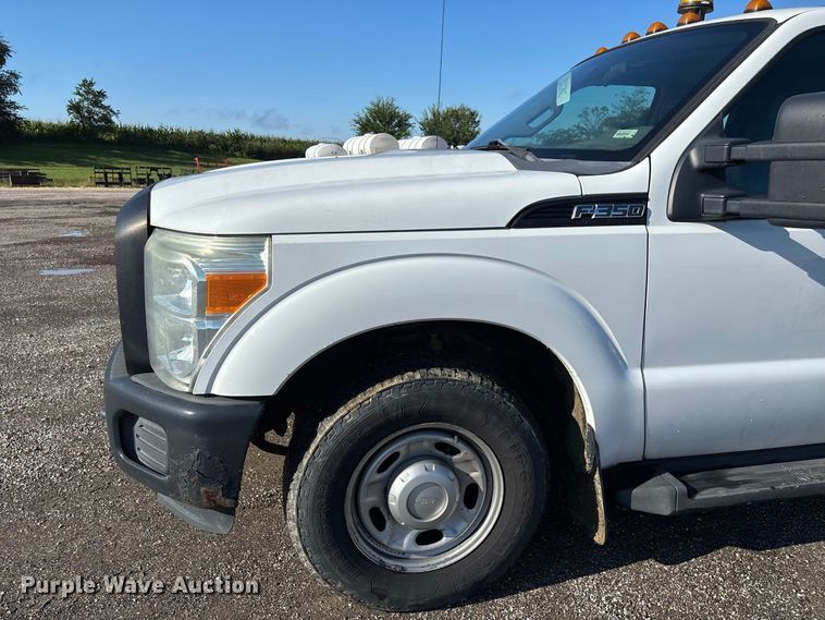 image for item DZ4673 2011 Ford F350 Super Duty XL Ext. Cab utility bed pickup truck