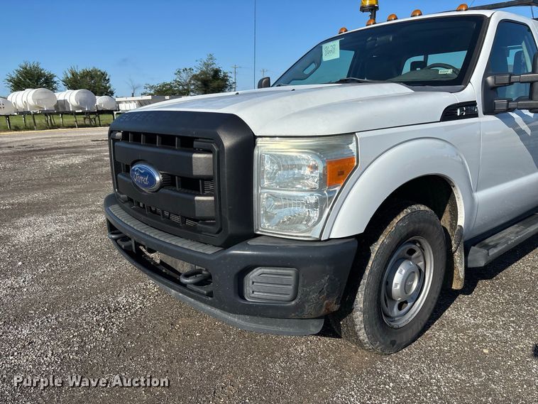 image for item DZ4673 2011 Ford F350 Super Duty XL Ext. Cab utility bed pickup truck