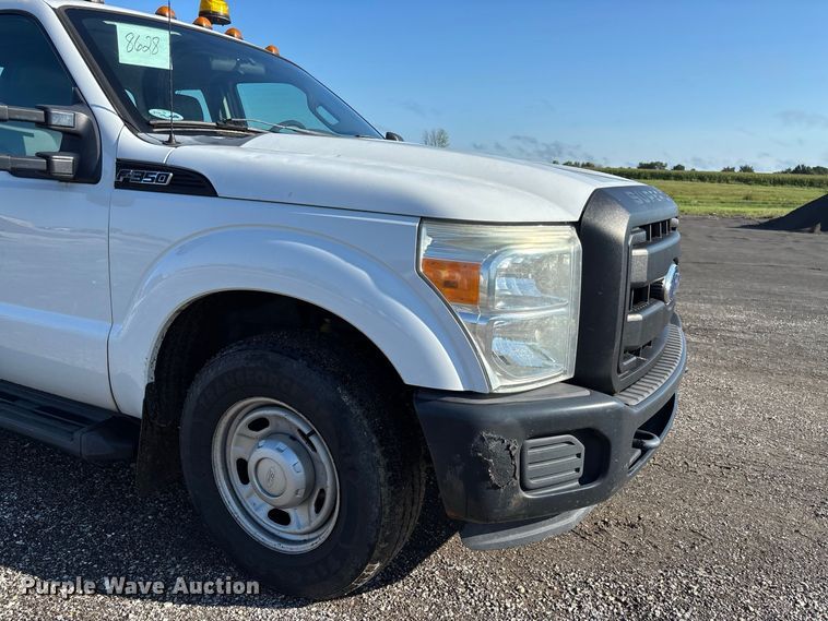 image for item DZ4673 2011 Ford F350 Super Duty XL Ext. Cab utility bed pickup truck